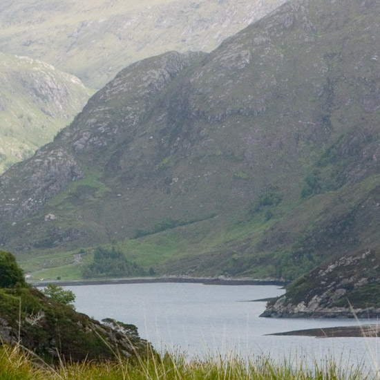 Zoom: Zooming in on the stretch between Skiary and Runeval along Loch Hourn, from above Caolasmor