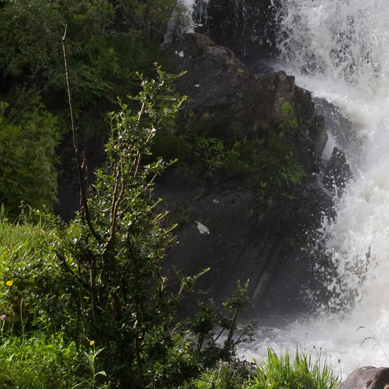 Zoom: Waterfall by the road entering Kinloch Hourn