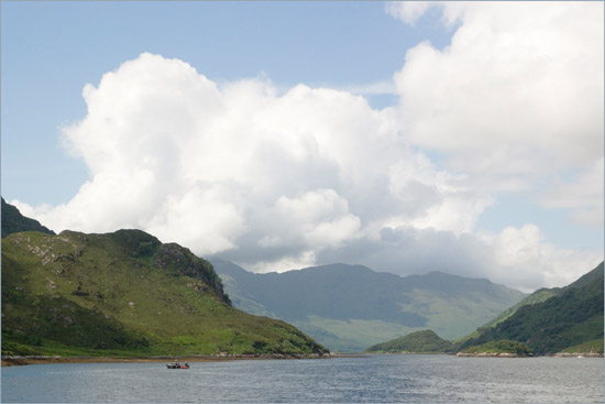 Reaping crabs, lobsters and prawns from sunny Loch Hourn near Creag Raonabhal